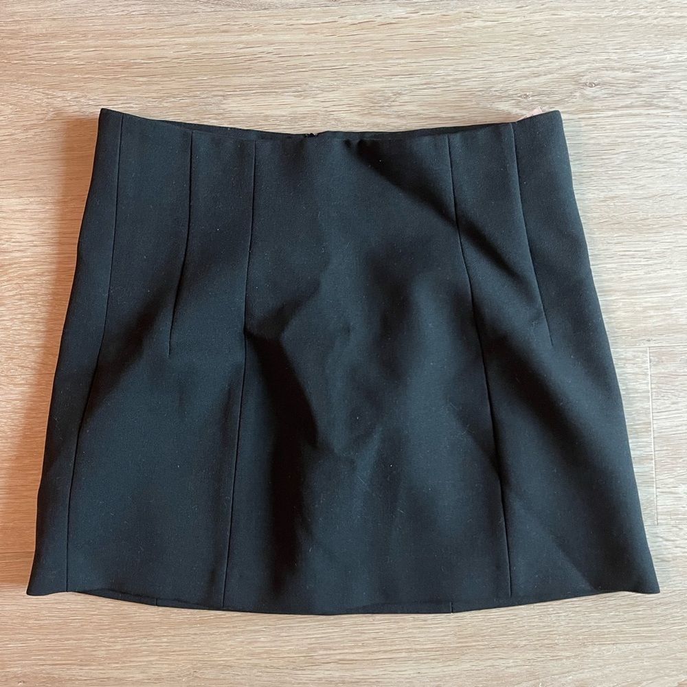 Black skirt